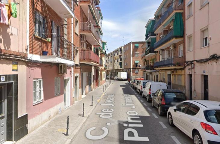 Piso en venta en Madrid de 70 m2 photo 0