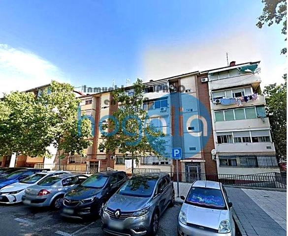 Piso en venta en Madrid de 59 m2 photo 0