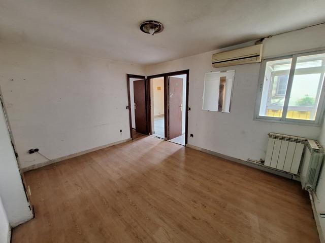 Piso en venta en Madrid de 59 m2 photo 0