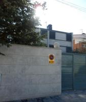 Adosado en venta en La Cabrera de 140 m2 photo 0