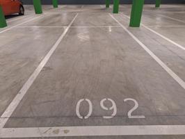 Plaza De Parking en alquiler en Madrid de 13 m2 photo 0