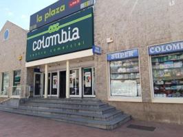 Local en venta en Madrid de 71 m2 photo 0
