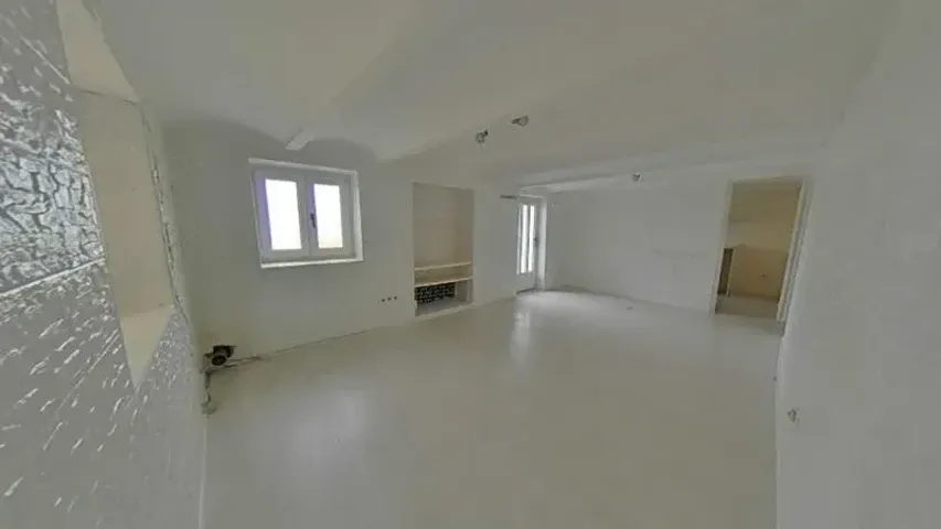 Piso en venta en Madrid de 50 m2 photo 0