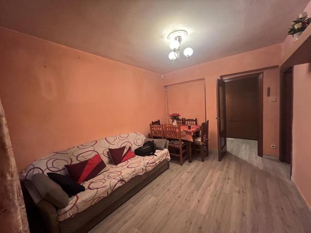 Piso en venta en Madrid de 60 m2 photo 0