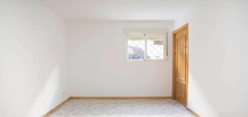 Piso en venta en Madrid de 60 m2 photo 0