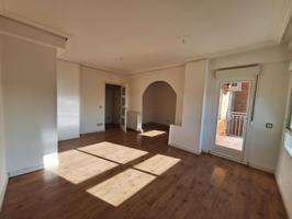 Piso en venta en Alcorcón de 77 m2 photo 0
