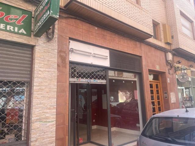 ¡LOCAL EN VENTA A UN PASO DE ARAGONIA! photo 0