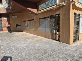 ¡LOCAL COMERCIAL A LA VENTA EN ZONA BOMBARDA! photo 0