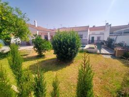 Casa En venta en Avenida Bormujos, 0, Zona Avda. Juan Diego, Bormujos photo 0