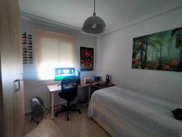 Unifamiliar Pareada En venta en Calle Maestro Víctor Manzano, 0, Castilleja De La Cuesta photo 0