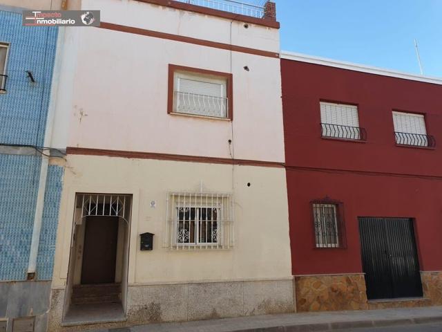 Casa de pueblo en venta en Calle Hernan Cortes photo 0