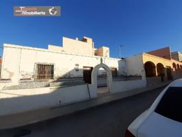 Casa En venta en La Cañada - Costacabana - Loma Cabrera, Almeria photo 0