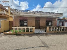 CASA CON PARCELA, LOS LOBOS photo 0