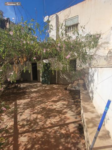 CASA CON PARCELA, BARRIO DE LA ESPERANZA photo 0