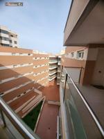 MARAVILLOSO ATICO A LADO DEL PABELLON photo 0