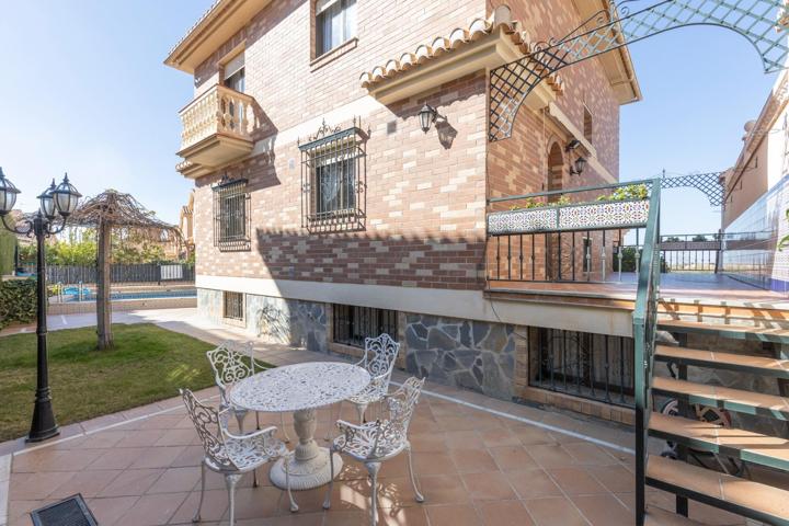 Chalet independiente en Cájar photo 0