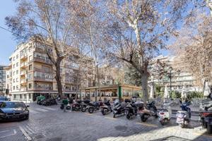 Vivienda junto a plaza Mariana Pineda photo 0