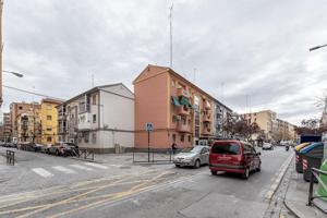 Gran oportunidad de inversión en el Zaidín, Granada! photo 0