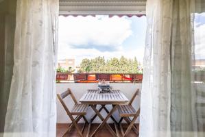 IMPRESIONATE PISO MUY LUMINOSO Y REFORMADO EN ALBOLOTE photo 0