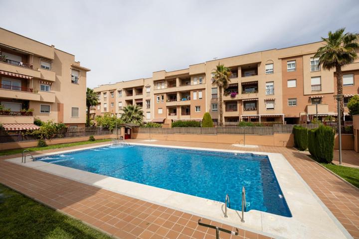 Piso En venta en Albayda, Granada photo 0