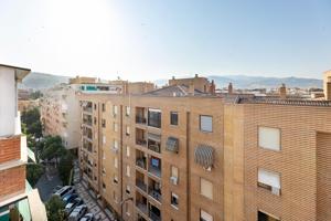 Ático con Terraza y Vistas en el Corazón de Granada – Barrio Figares photo 0