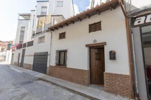 Casa adosada en venta en Vergeles photo 0