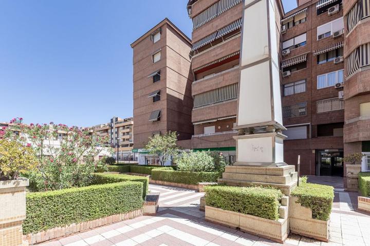 FANTASTICO PISO EN CARDENAL PARRADO photo 0