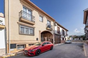 GRAN CASA EN ALBOLOTE photo 0