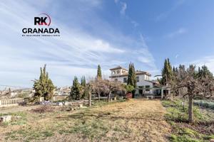 CASA CON MÁS DE 4000 METROS DE PARCELA EN MONACHIL photo 0