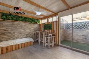 IMPRESIONANTE PISO EN ARMILLA photo 0