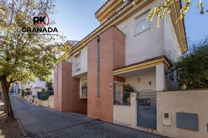 Casa en Armilla, junto al CC Nevada. photo 0