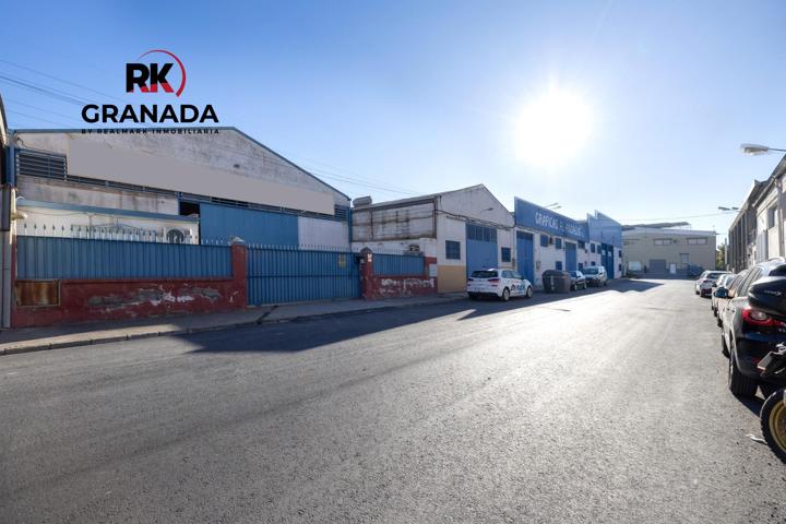 EN VENTA NAVE INDUSTRIAL EN ATARFE GRANADA CON AMPLIACIÓN photo 0