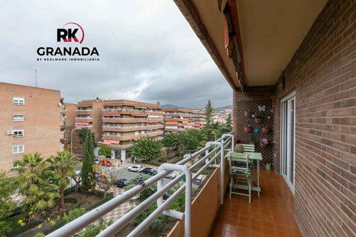 Tu nuevo hogar en Parque del Genil: luz, amplitud y elegancia en cada rincón photo 0