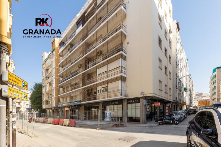 PISO EN PLENO CENTRO JUNTO RECOGIDAS photo 0