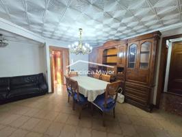 SE VENDE PISO EN C- REINA 3 HABITACIONES Y 2 BAÑOS photo 0