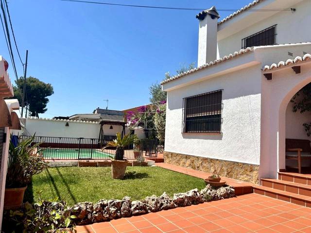 CHALET PAREADO photo 0