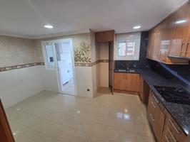 Piso en venta en Mataró de 97 m2 photo 0