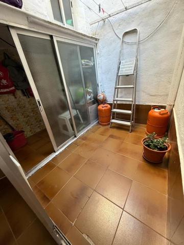 Planta baja con patio photo 0