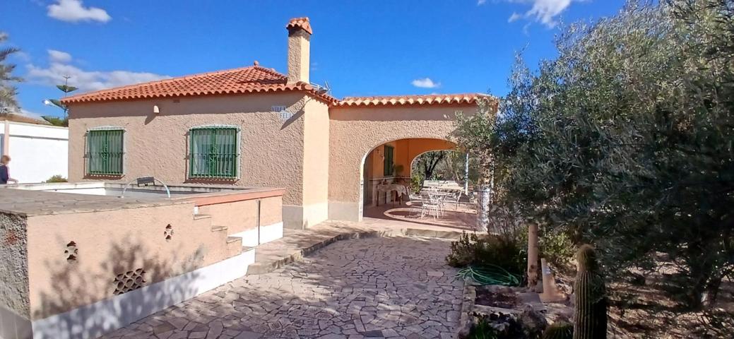 CASA CON TERRENO EN SAN VICENTE DEL RASPEIG photo 0
