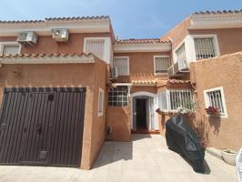 Bungalow en Cabo de las Huertas – Espacio, estilo y ubicación a 3 minutos del mar photo 0