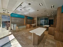 Alquiler de Local Comercial en el corazón de l’Ametlla de Mar: Amplio, versátil y gran visibilidad photo 0