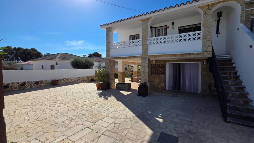Encantador chalet unifamiliar en l’Ametlla de Mar, cerca de calas paradisíacas photo 0