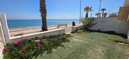 Encantador Apartamento en Primera Línea de Mar con Licencia Turística photo 0