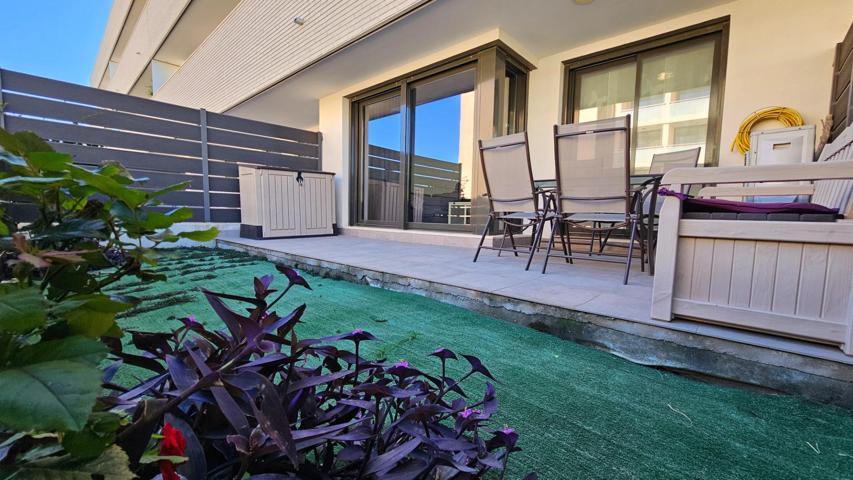 Moderno Apartamento con jardín y piscina comunitarios, a 70 m de la Playa photo 0