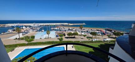 Ático Exclusivo en Primera Línea de Mar con Vistas Panorámicas photo 0