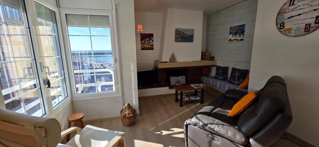 Exclusivo apartamento reformado con vistas al mar y al puerto en el corazón de L’Ametlla de Mar photo 0