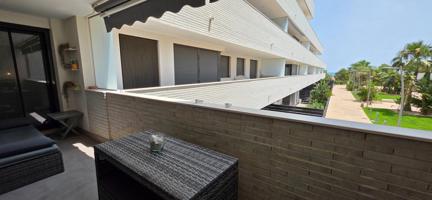 Apartamento moderno con terraza y vistas al mar a 70 m de la playa en l’Ametlla de Mar photo 0