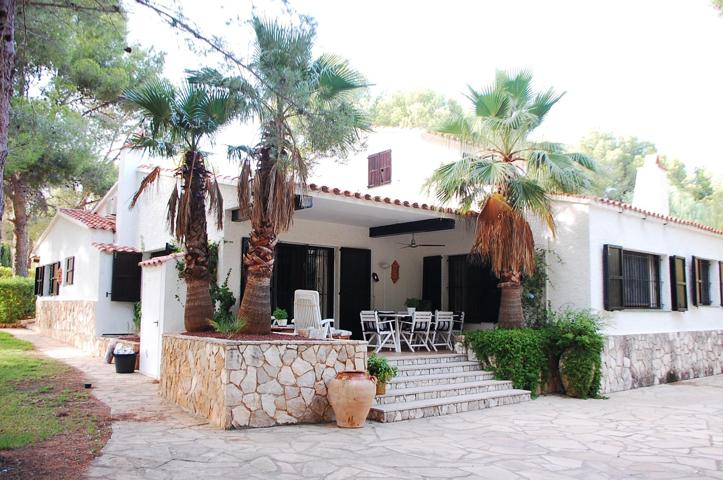 Exclusivo chalet mediterráneo de 400 m² con piscina, apartamento independiente y gran jardín en L’Ametlla de Mar photo 0