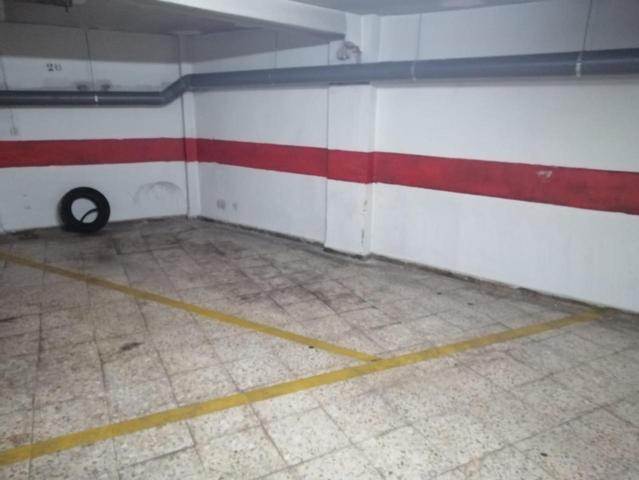 COCHERA EN ZONA AVENIDA BARCELONA - 14.000 € photo 0