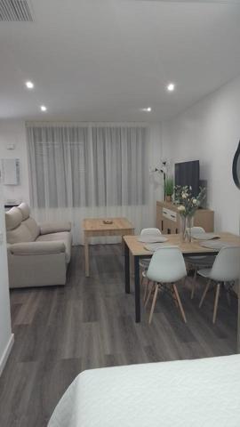 AVDA. AEROPUERTO, A ESTRENAR  LOFT - 70 M2 photo 0